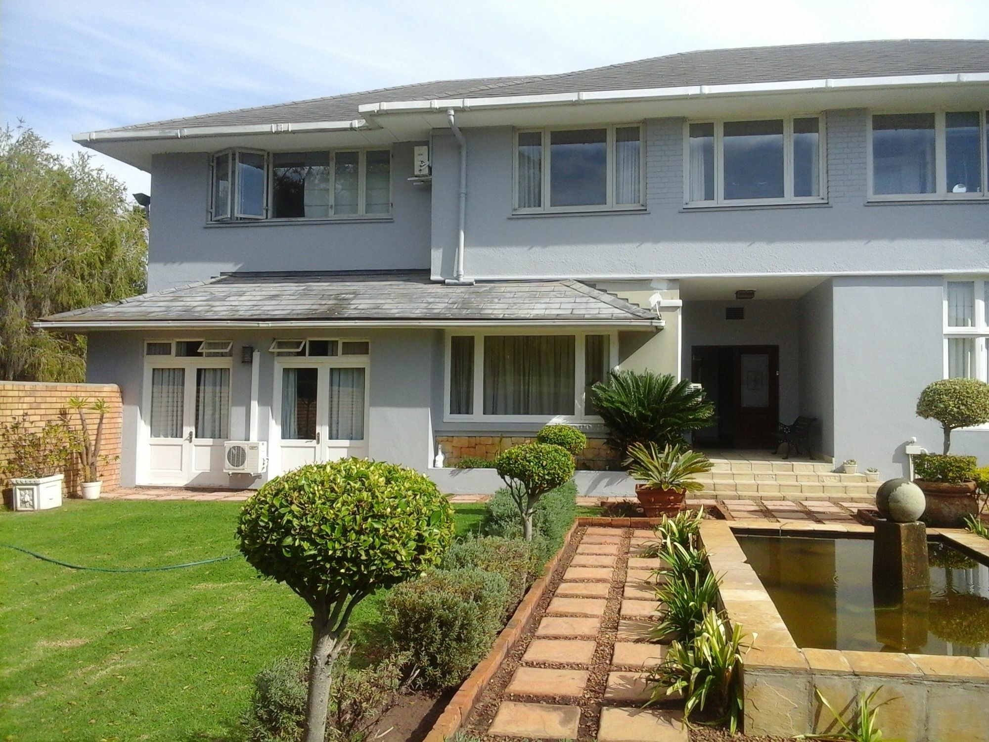 בלוויל The Boston Guest House מראה חיצוני תמונה